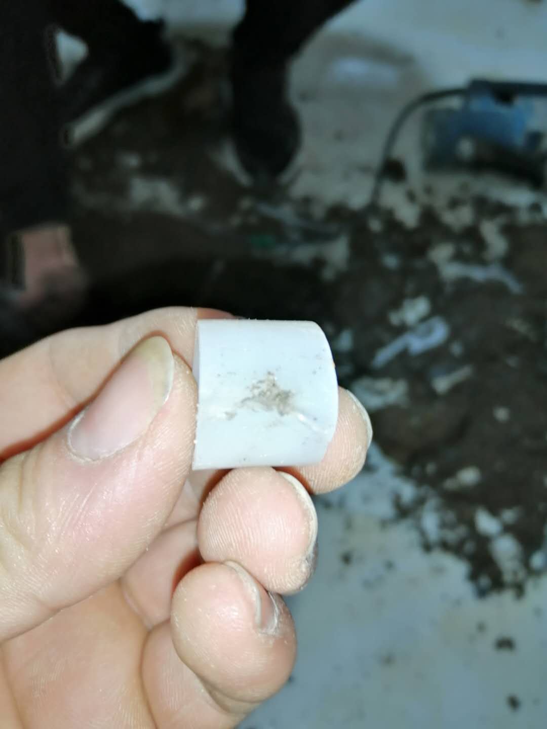 康平家里地暖漏水了怎么办？